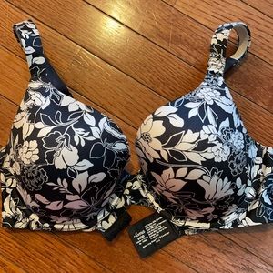 34DD Enhancing Shape Full Coverage